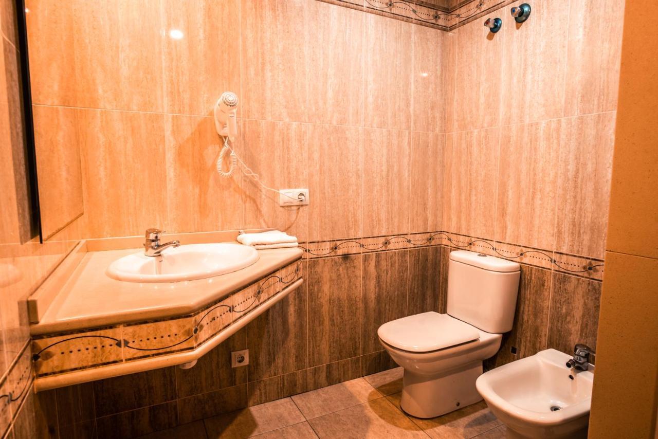 Apartaments Yaco Lloret de Mar Zewnętrze zdjęcie